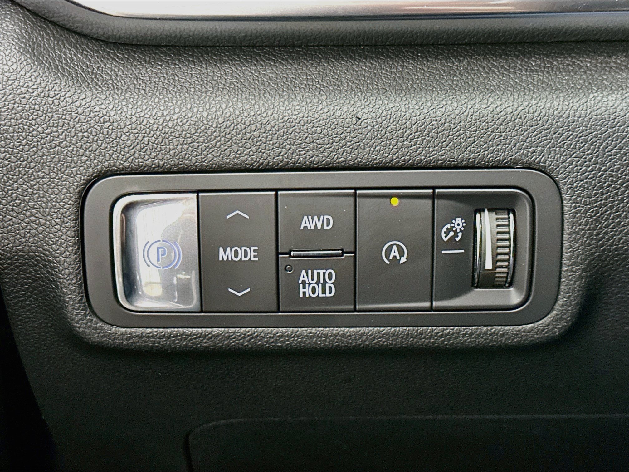 Used 2025 GMC Terrain Elevation AWD/4WD image 17