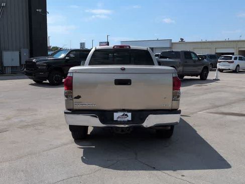 Used 2007 Toyota Tundra SR5 AWD/4WD image 7