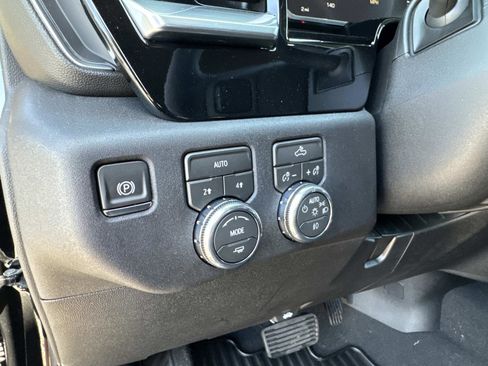 New 2026 GMC Sierra 1500 Elevation image 36
