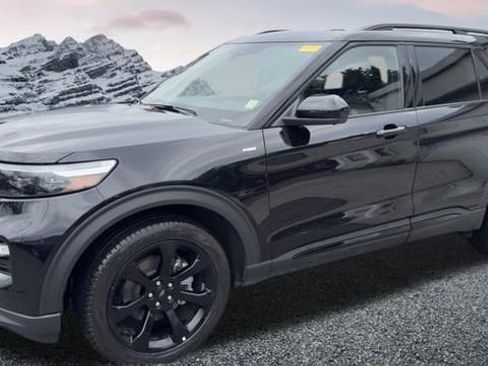 Certified 2023 Ford Explorer ST-Line w/ Class IV Trailer Tow Package AWD/4WD image 1