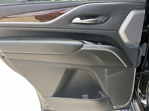Used 2022 Cadillac Escalade Sport Platinum w/ LPO, ONYX Package AWD/4WD image 20
