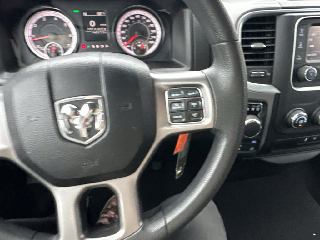 Used 2024 RAM 1500 Classic SLT AWD/4WD image 46