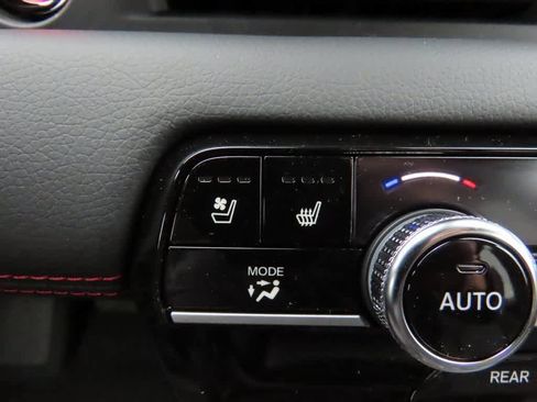 New 2025 Honda Pilot Black Edition image 26