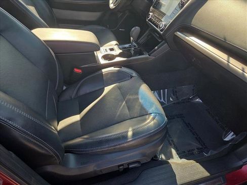 Used 2019 Subaru Outback 2.5i Limited AWD/4WD image 21