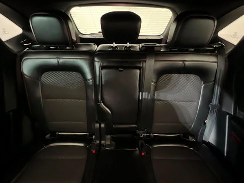 Used 2025 Ford Escape ST-Line Select image 25