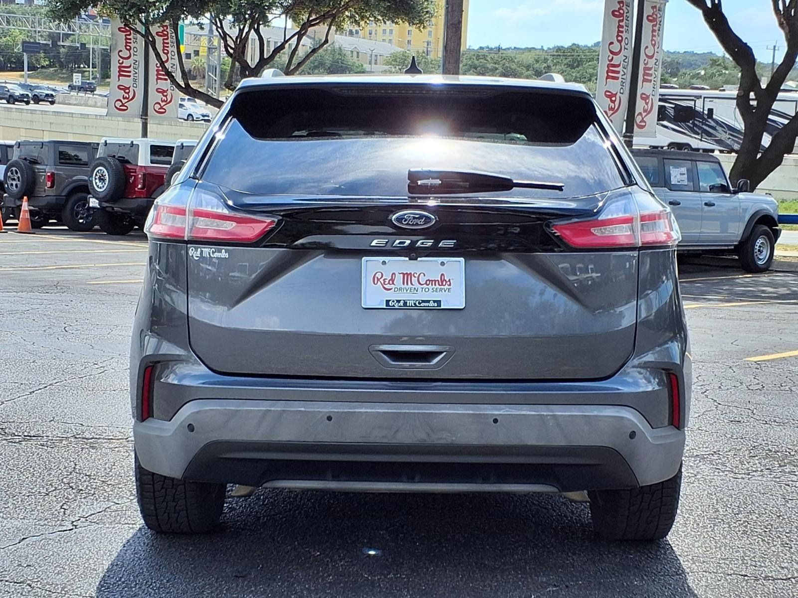 Certified 2022 Ford Edge SEL w/ Sport Appearance Package AWD/4WD image 7