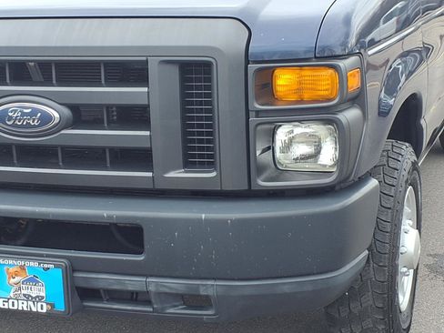 Used 2011 Ford E-250 and Econoline 250 Extended w/ PWR Group image 27