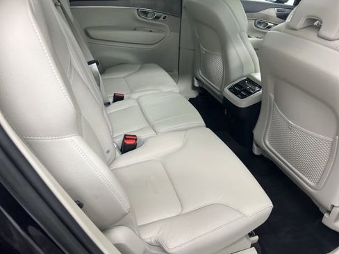 Used 2023 Volvo XC90 B6 Plus w/ Protection Package image 22