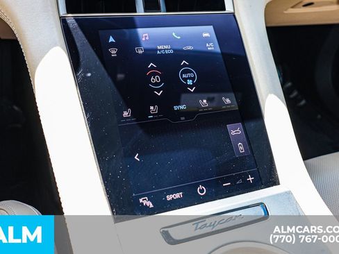 Used 2022 Porsche Taycan 4S image 44