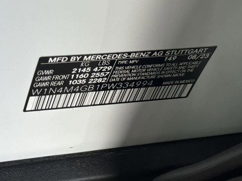 Used 2023 Mercedes-Benz GLB 250 image 29