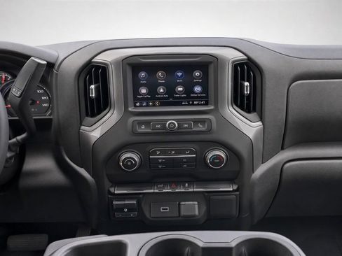 Used 2019 Chevrolet Silverado 1500 Custom w/ Custom Max Trailering Package AWD/4WD image 29