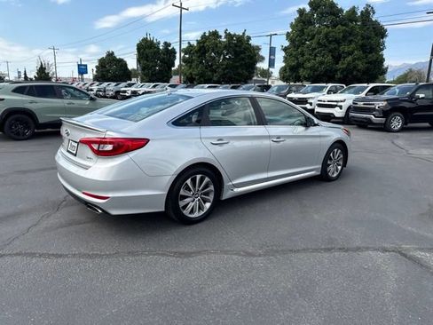 Used 2017 Hyundai Sonata Sport w/ Cargo Package FWD image 7