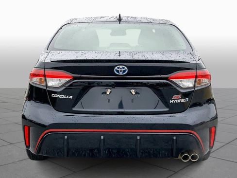 Used 2023 Toyota Corolla SE image 4