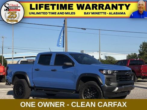 Used 2025 Chevrolet Colorado Trail Boss AWD/4WD image 1