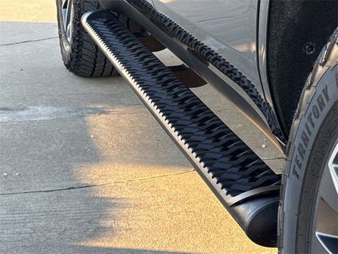 Certified 2023 Chevrolet Tahoe Z71 w/ Luxury Package image 8