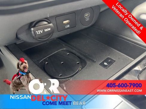 Used 2025 Hyundai Elantra SEL FWD image 28