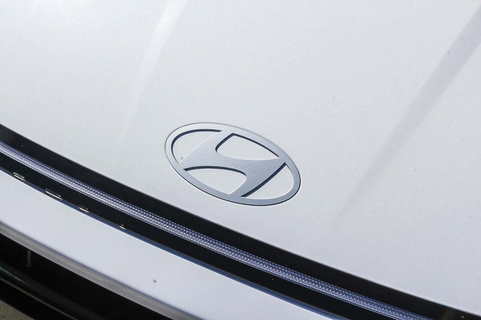 Certified 2026 Hyundai Sonata SEL FWD image 13