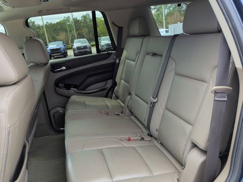 Used 2018 Chevrolet Tahoe LT w/ LT Signature Package image 15