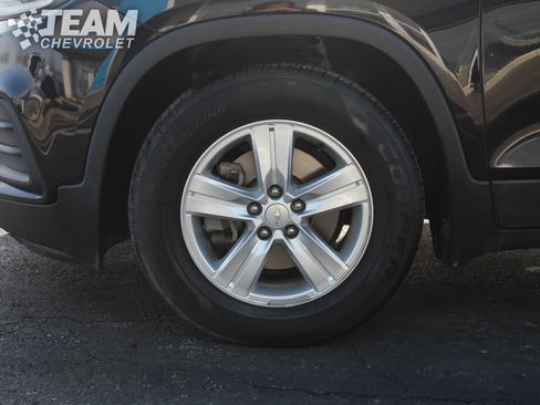 Used 2019 Chevrolet Trax LT w/ LT Convenience Package image 30