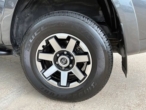 Used 2023 Toyota 4Runner TRD Off-Road Premium w/ Off Road Premium Plus Package AWD/4WD image 8