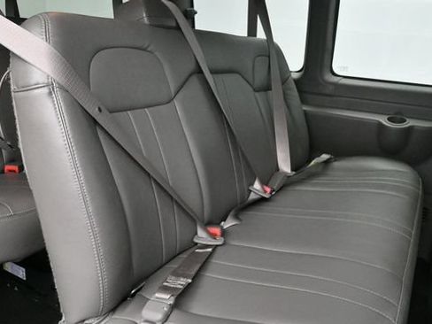 Used 2024 Chevrolet Express 3500 LS RWD image 10