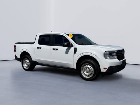 Used 2022 Ford Maverick XL image 7