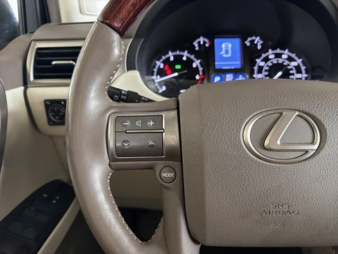 Used 2014 Lexus GX 460 Luxury AWD/4WD image 15