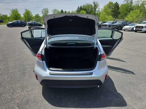 Used 2026 Toyota Corolla LE FWD image 14