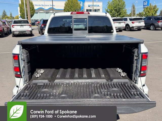 Used 2022 Nissan Frontier SV w/ SV Premium Package AWD/4WD image 18