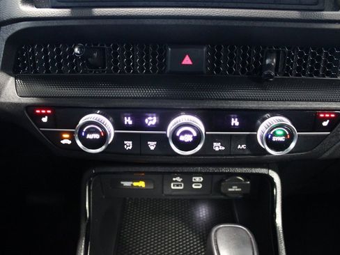 Used 2024 Honda CR-V Sport image 28