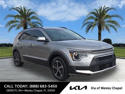 Certified 2025 Kia Niro EX