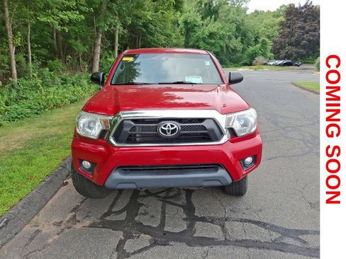 Used 2014 Toyota Tacoma 4x4 Access Cab V6 w/ SR5 Package image 3
