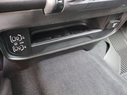 New 2026 RAM 3500 Tradesman AWD/4WD image 29