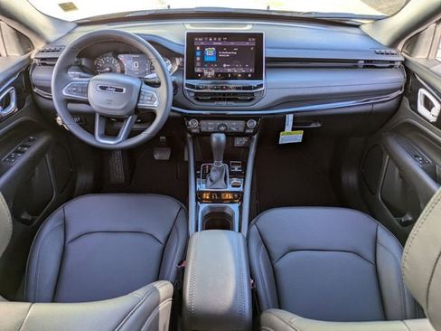 New 2026 Jeep Compass Limited image 16