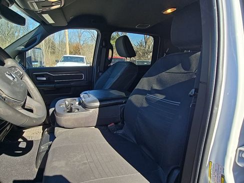 Used 2025 RAM 2500 Lone Star image 18