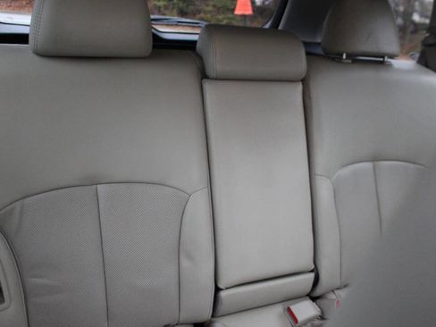 Used 2013 Subaru Outback 2.5i Limited image 24