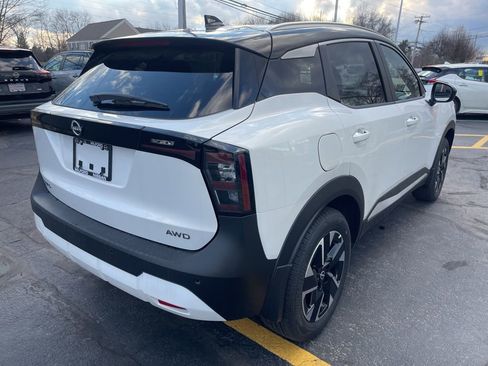 New 2026 Nissan Kicks SV w/ SV Premium Package AWD/4WD image 6