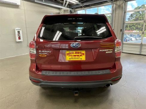 Used 2015 Subaru Forester 2.5i Limited image 4