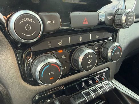 Used 2022 RAM 1500 Lone Star AWD/4WD image 23