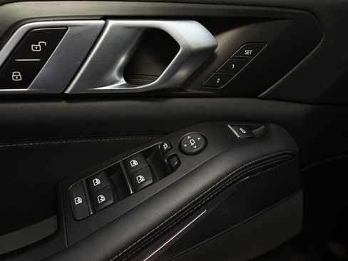 Used 2023 BMW X5 xDrive45e w/ M Sport Package image 27