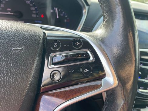 Used 2013 Cadillac SRX Luxury w/ Driver Awareness Package FWD image 32