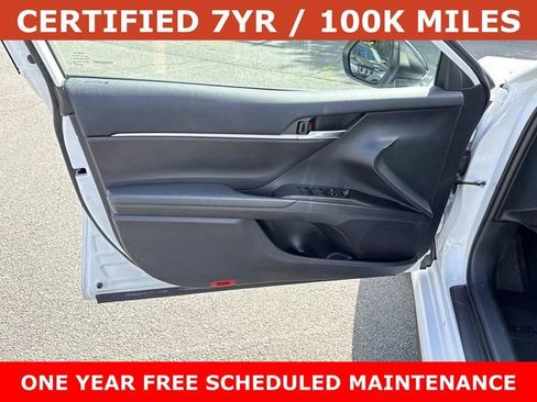 Used 2023 Toyota Camry SE FWD image 13