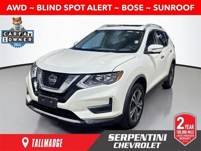 Used 2019 Nissan Rogue SV w/ Sun & Sound Touring Package