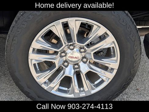 Used 2024 GMC Sierra 1500 Denali w/ Technology Package AWD/4WD image 12