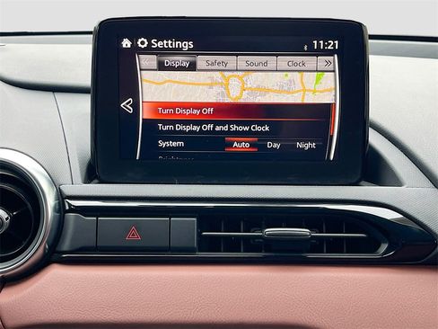 Used 2019 MAZDA MX-5 Miata RF Grand Touring image 32