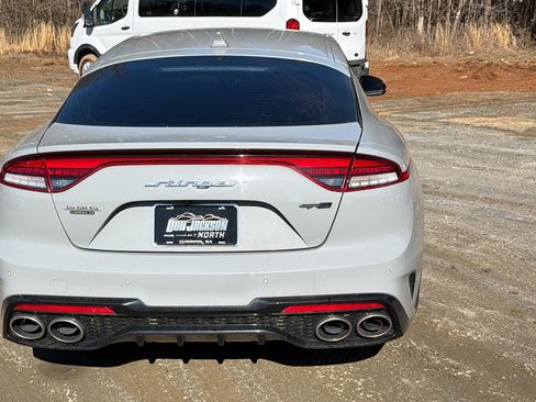 Used 2022 Kia Stinger GT-Line image 9
