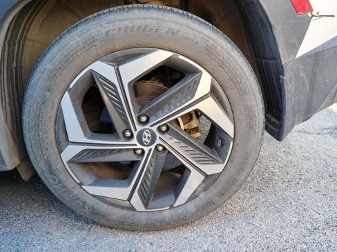 Used 2022 Hyundai Tucson SEL w/ Convenience + Premium Package FWD image 12