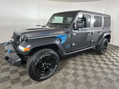 Used 2023 Jeep Wrangler Unlimited w/ 8.4" Radio Group AWD/4WD image 6