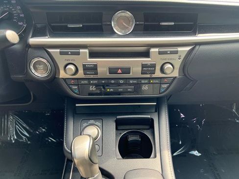 Used 2017 Lexus ES 350 FWD image 15