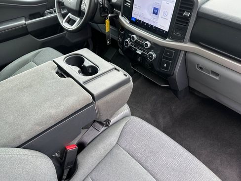 Used 2025 Ford F150 XLT w/ Equipment Group 301A Standard image 15